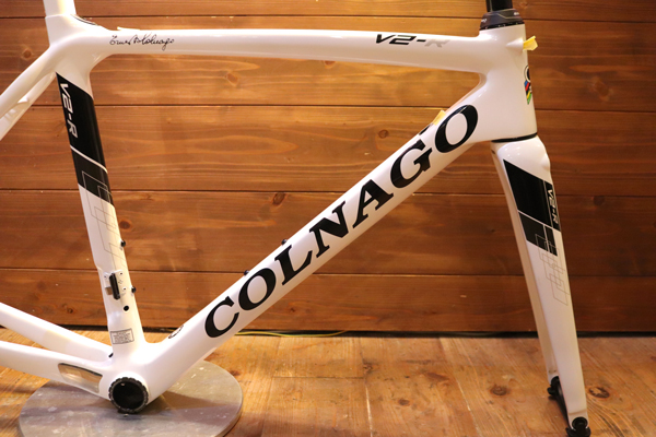 【UCIプロ選手も使用するフレーム！】コルナゴ COLNAGO V2-R フレームセット 480サイズ カーボン ホワイトカラー