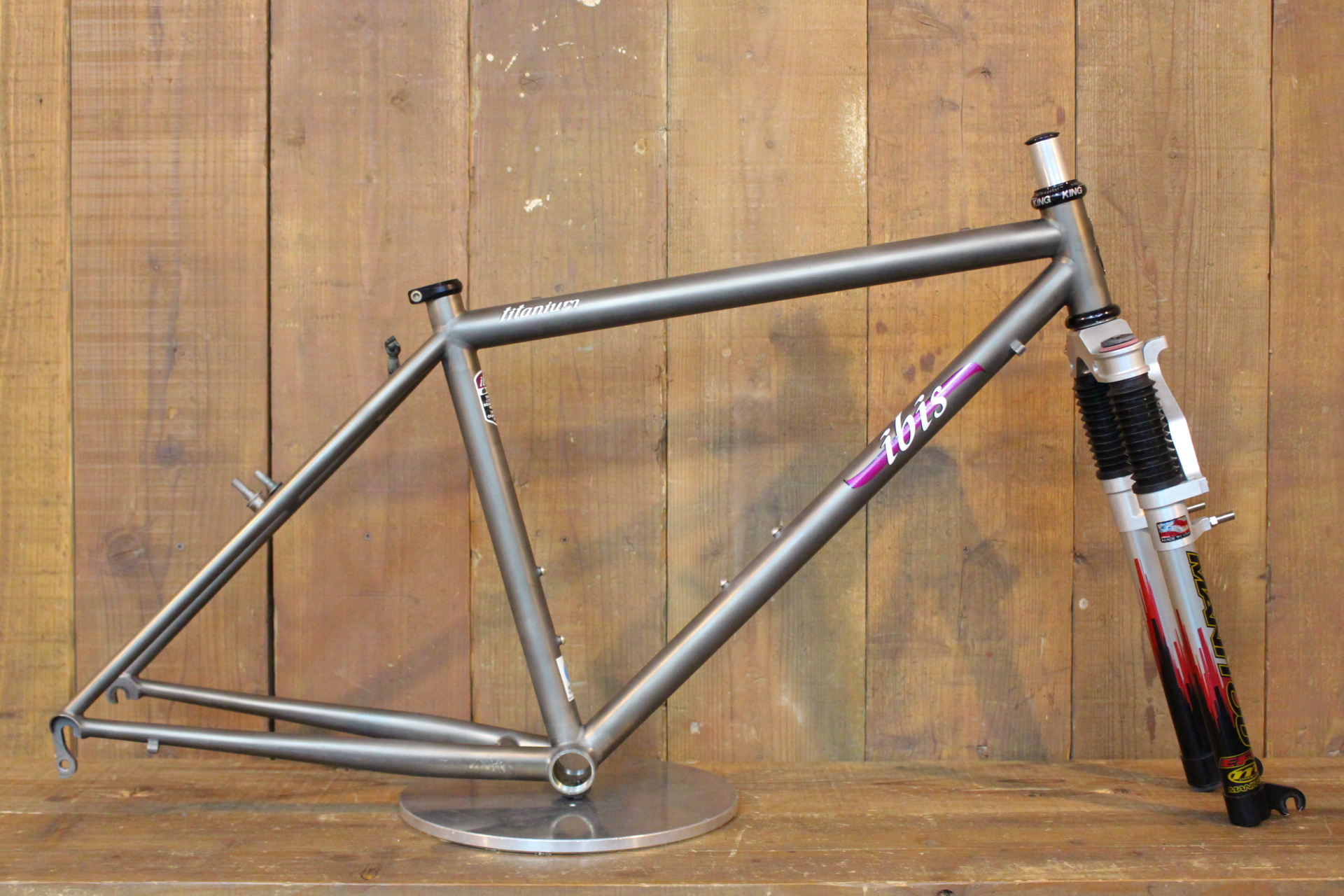 ibis MOJO Titanium 1990年代 フレームセット 買取入荷【芦屋店】