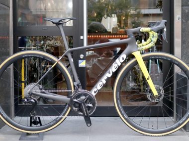サーヴェロ Cervelo R5 DISC 2022 ロードバイク 委託入荷